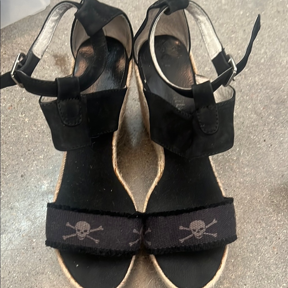 Bettye Muller Black and Cream Skull Wedge Sandals